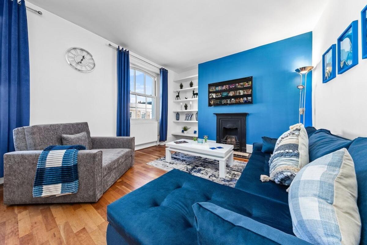 Balcony Blue Theme 1 Bedroom Central London Luxury Flat Near Hyde Park! Accommodates Up To 6! Double Sofa Bed And Next To Station! Luaran gambar