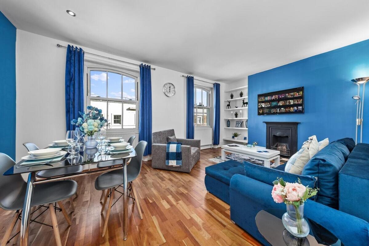 Balcony Blue Theme 1 Bedroom Central London Luxury Flat Near Hyde Park! Accommodates Up To 6! Double Sofa Bed And Next To Station! Luaran gambar